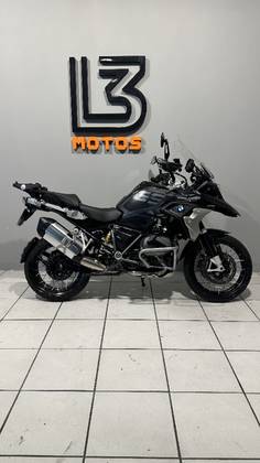 BMW R 1250 GS TRIPLE BLACK 